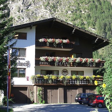 Pension Und Apartment Edelweiss Heiligenblut Eksteriør bilde
